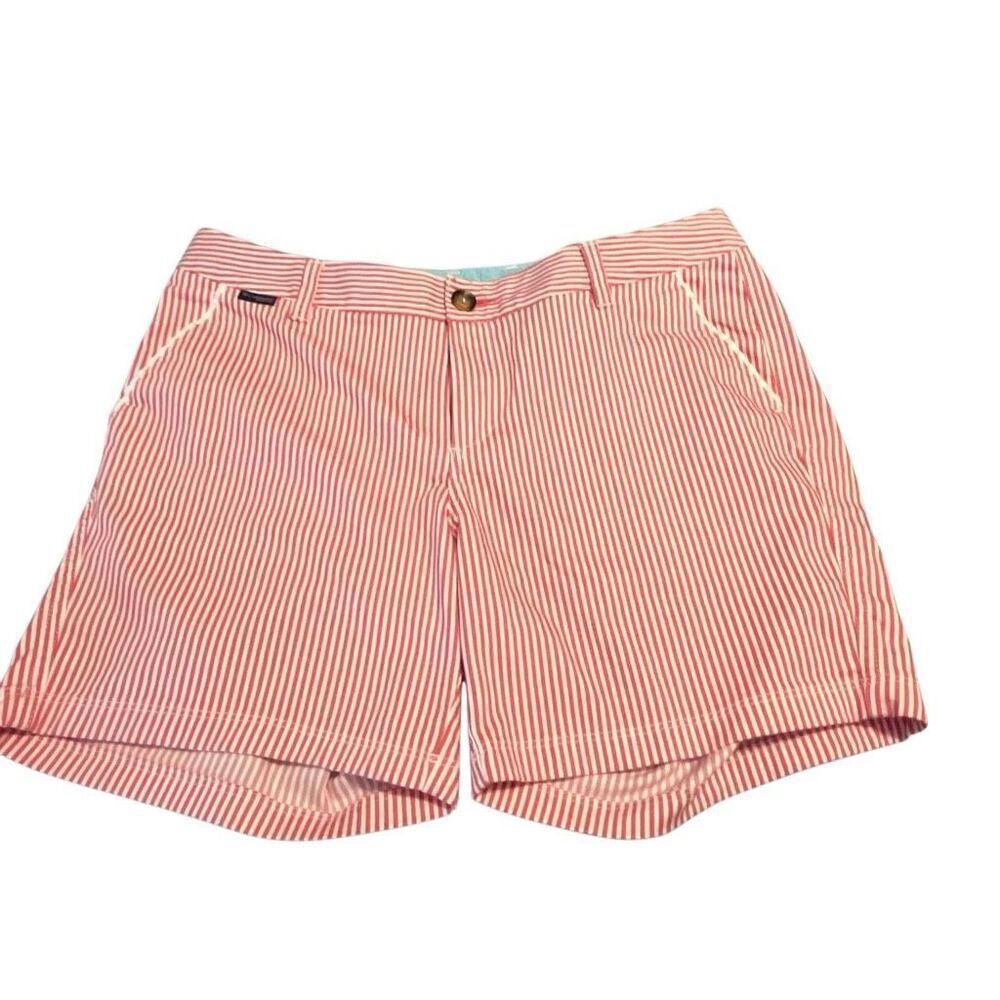 Columbia, red and white pins striped short size 10 fit small